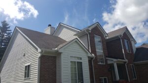 Modern Pros Commerce Township MI, Certainteed Landmark Pro Rewsawn Shake Roofing Install.