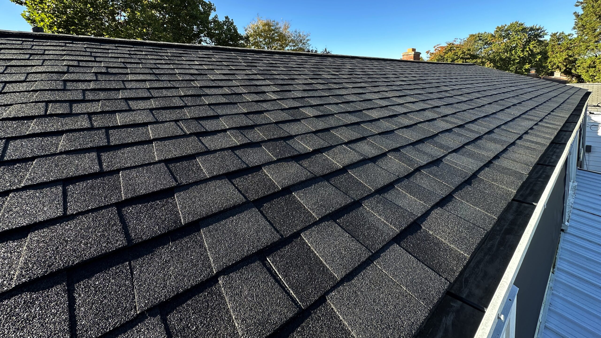 Near Me, Roof, Roofer, Roofing, Roof Repair Near Livonia, Northville, Canton, Novi MI, CertainTeed Shingles, Cinder Black, Black Walnut, Burnt Sienna, Charcoal Black, Colonial Slate, Weathered Wood